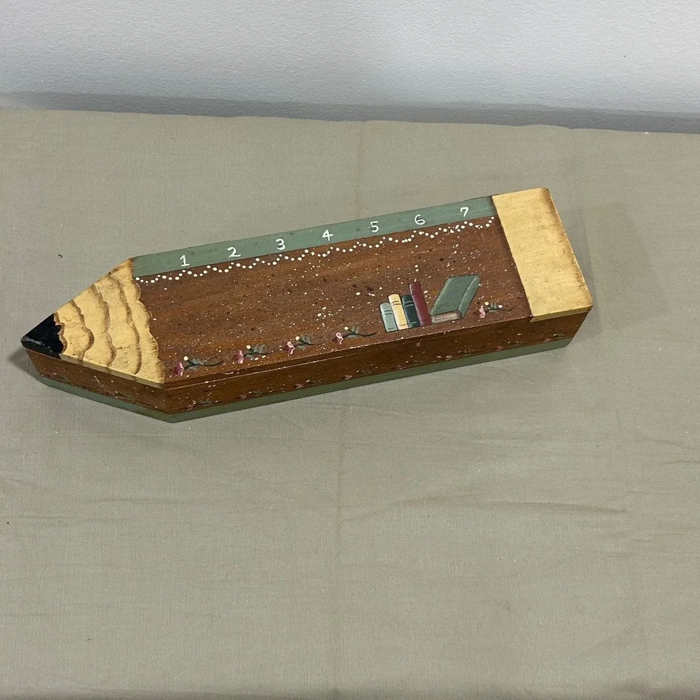 Vintage Hand Painted Folk Art Pencil storage